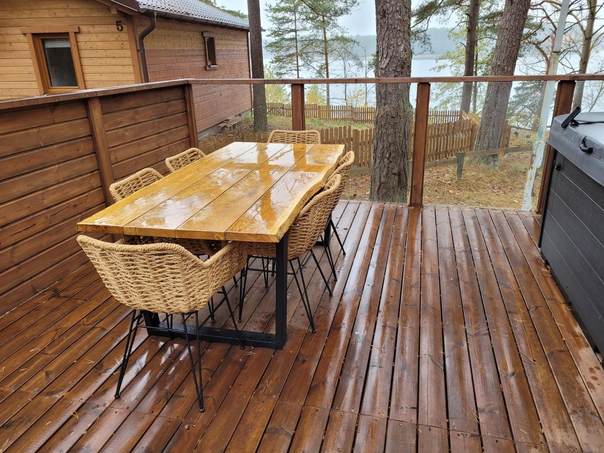 Sloneczny Domek Borsk Nr 2 I 15 - Nad Samym Jeziorem W Pierwszej Linii Exterior foto